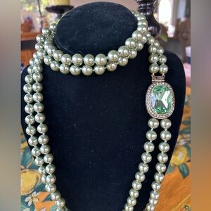 CLASSIC SIGNED HEIDI DAUS VERY LONG LARGE GREEN TOPAZ PEARL NECKLACE NWOT